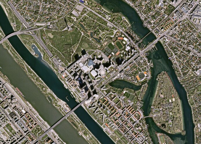 Earth from Space: Vienna’s Danube divide